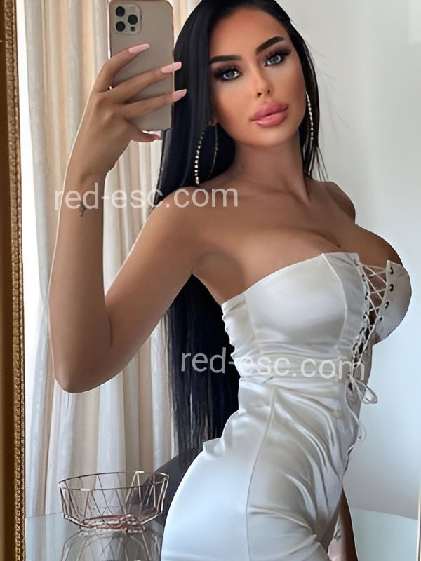 ЕВА VIP — Тим