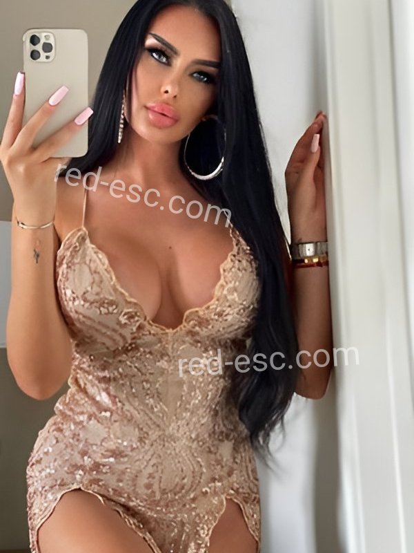 ЕВА VIP — Тим
